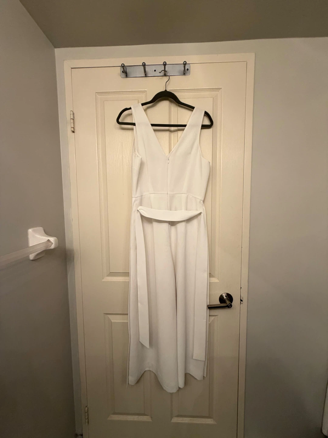 White Sleeveless Jumpsuit with Belt - photo 4