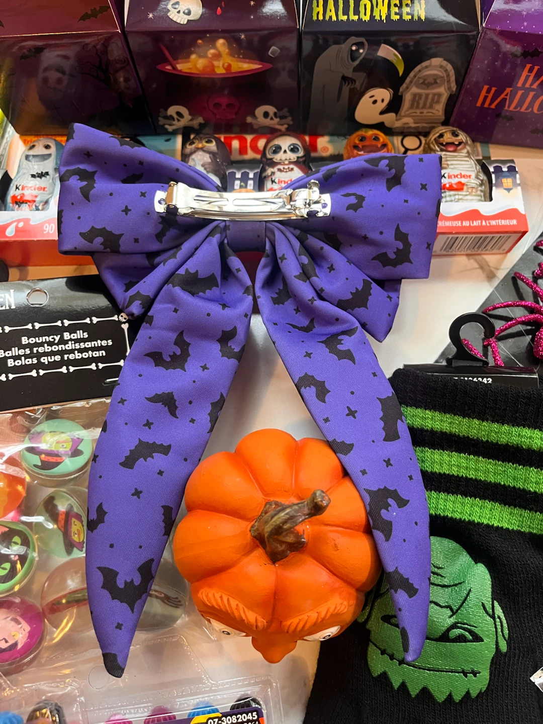 Large Halloween Party Supply Bundle - photo 3
