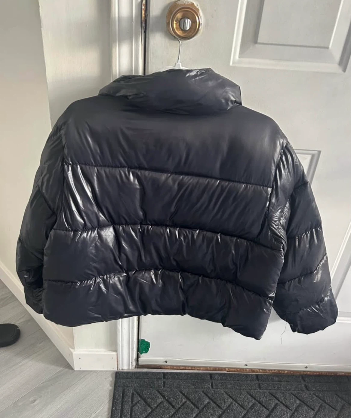 Old Navy black puffer jacket - photo 2