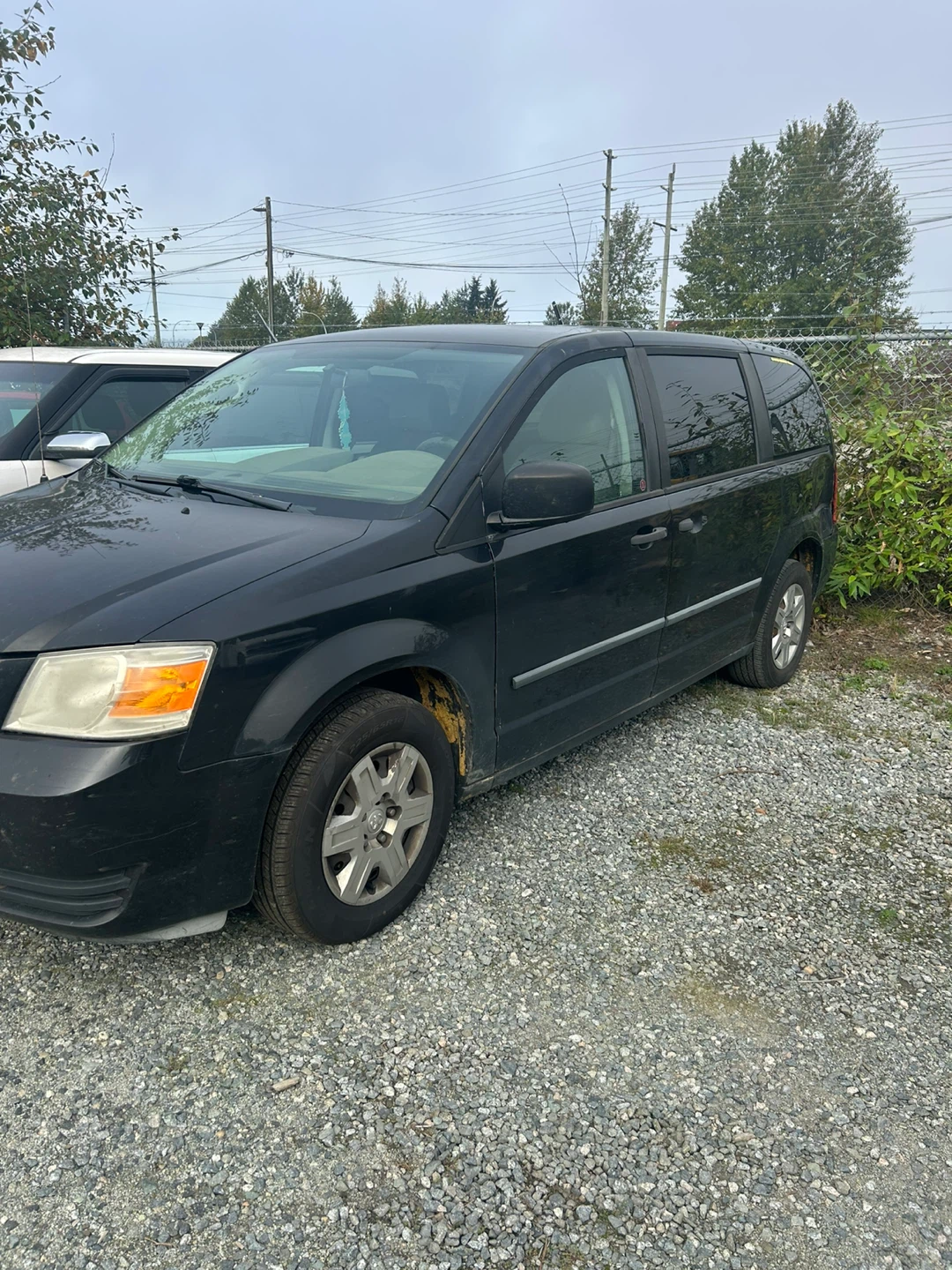 Dodge Grand Caravan Minivan - photo 2