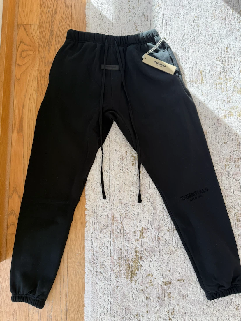 Essentials Sweatpants