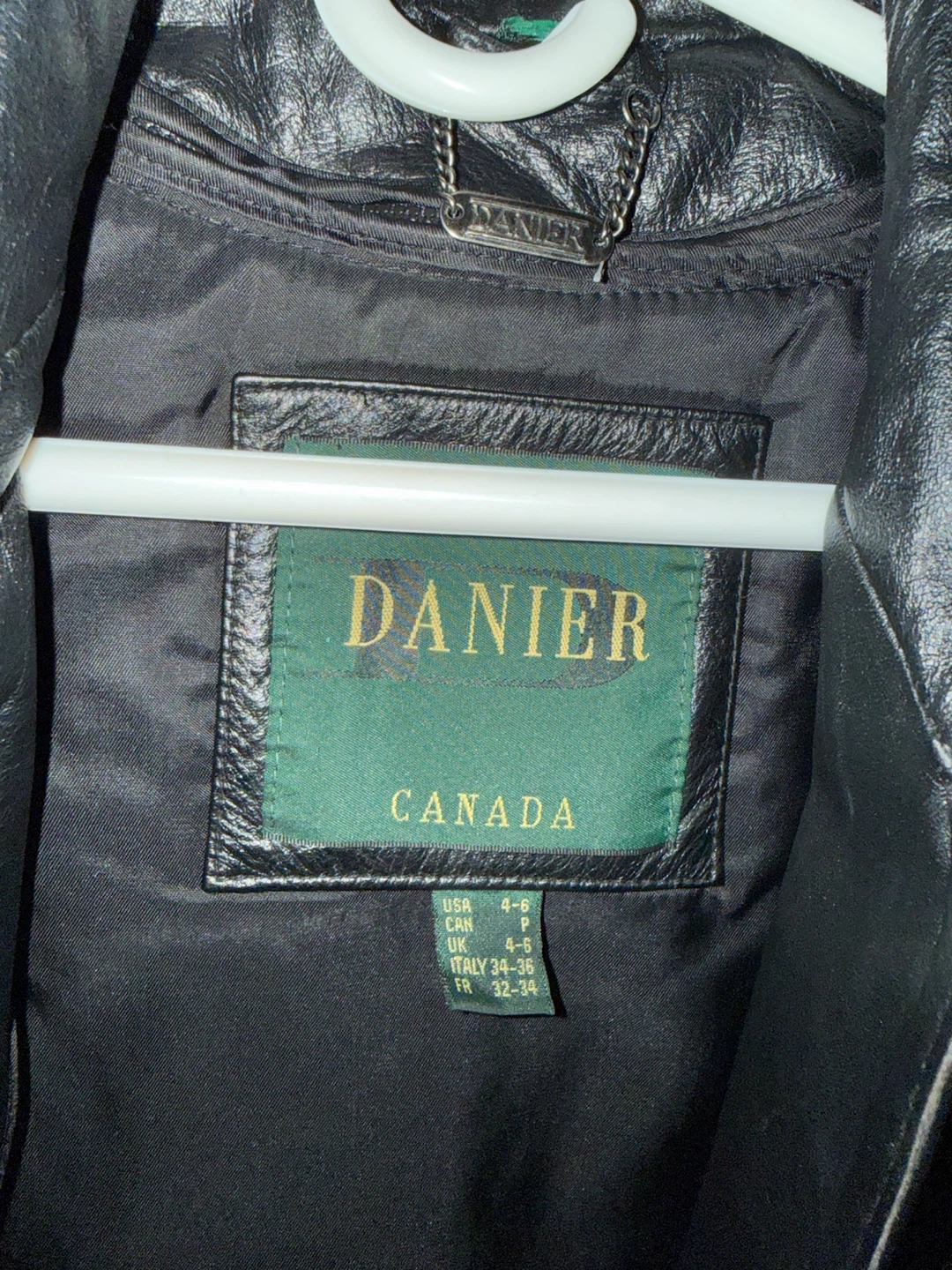 Danier Black Leather Jacket - photo 2