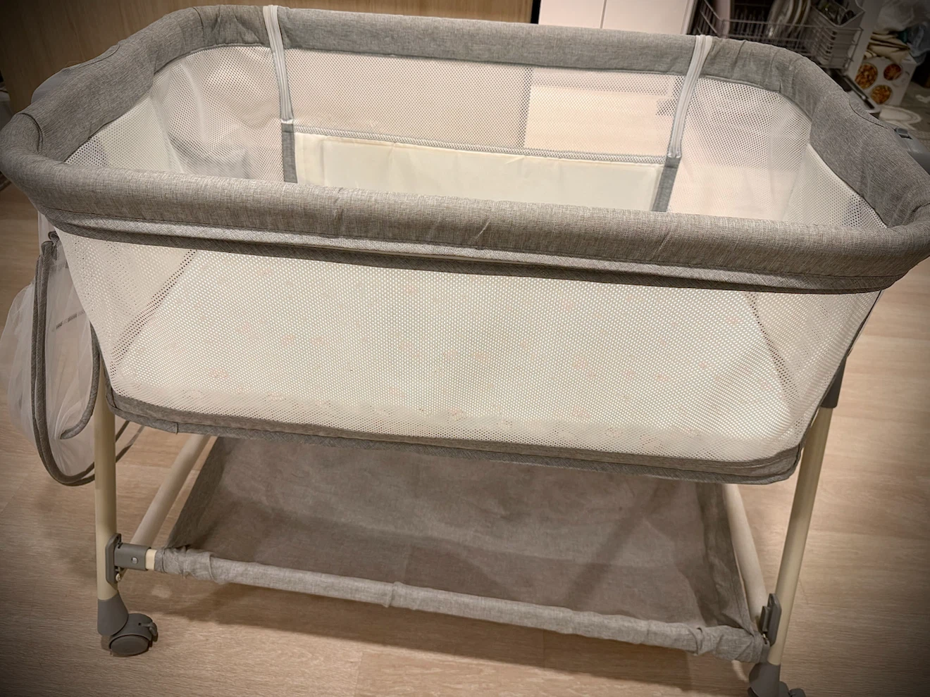 Baby Bedside Bassinet in Grey - photo 5