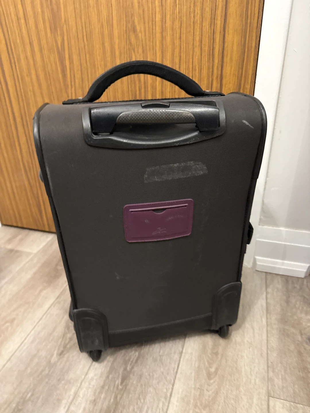 Skyway Suitcase (Half Broken Handle) - photo 5