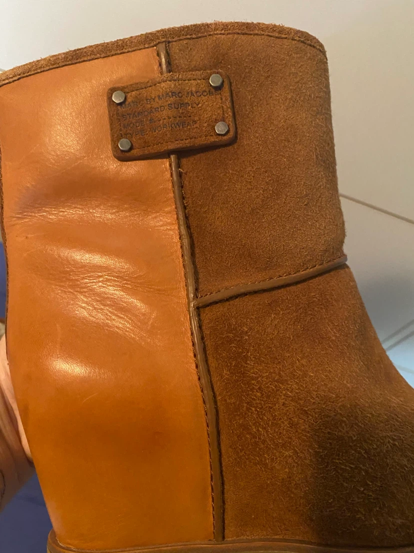MARC BY MARC JACOBS WOMEN’S BOOTS SIZE 38 NEW - photo 3