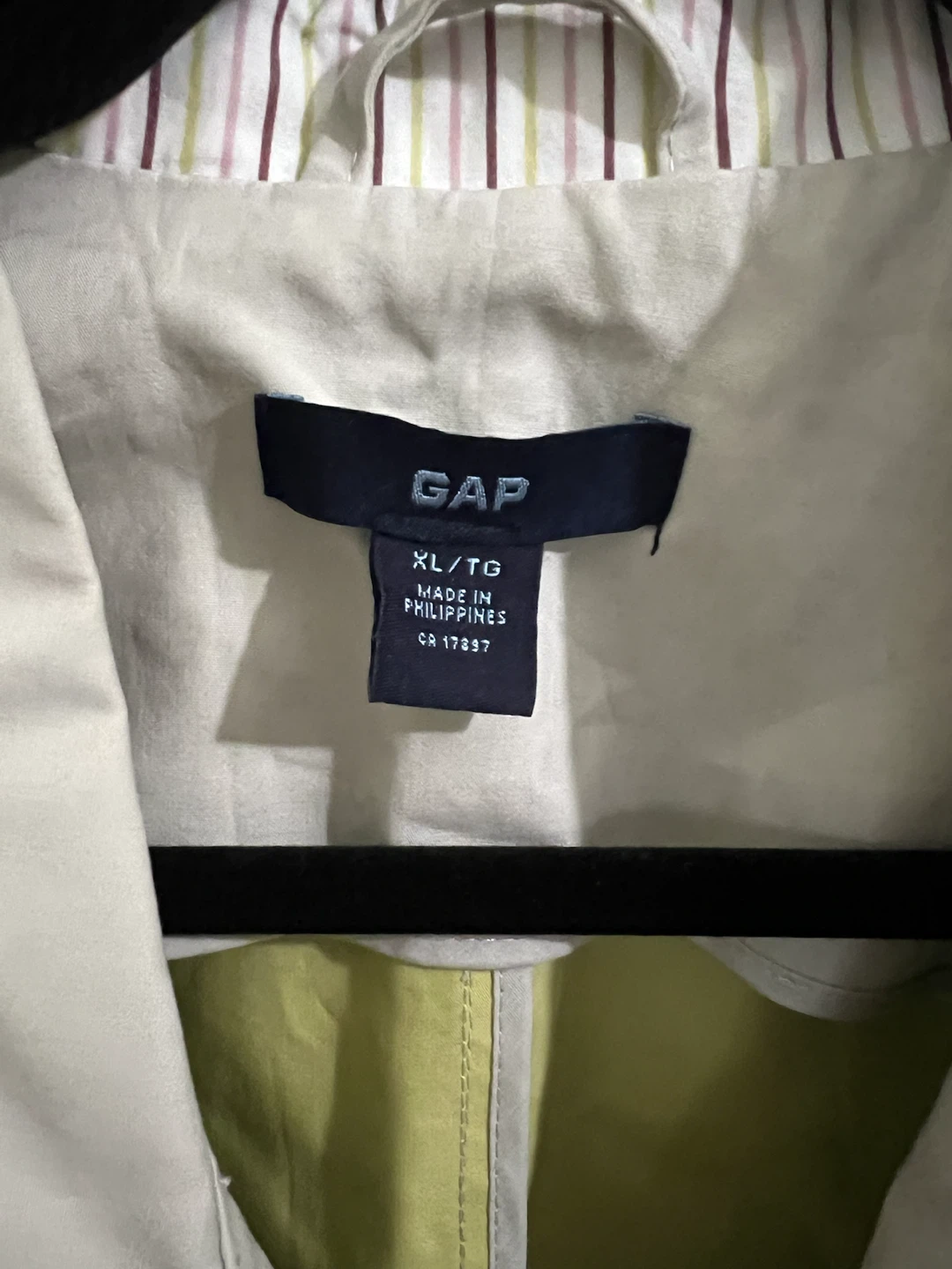 GAP women’s Macintosh Trench Coat - photo 3