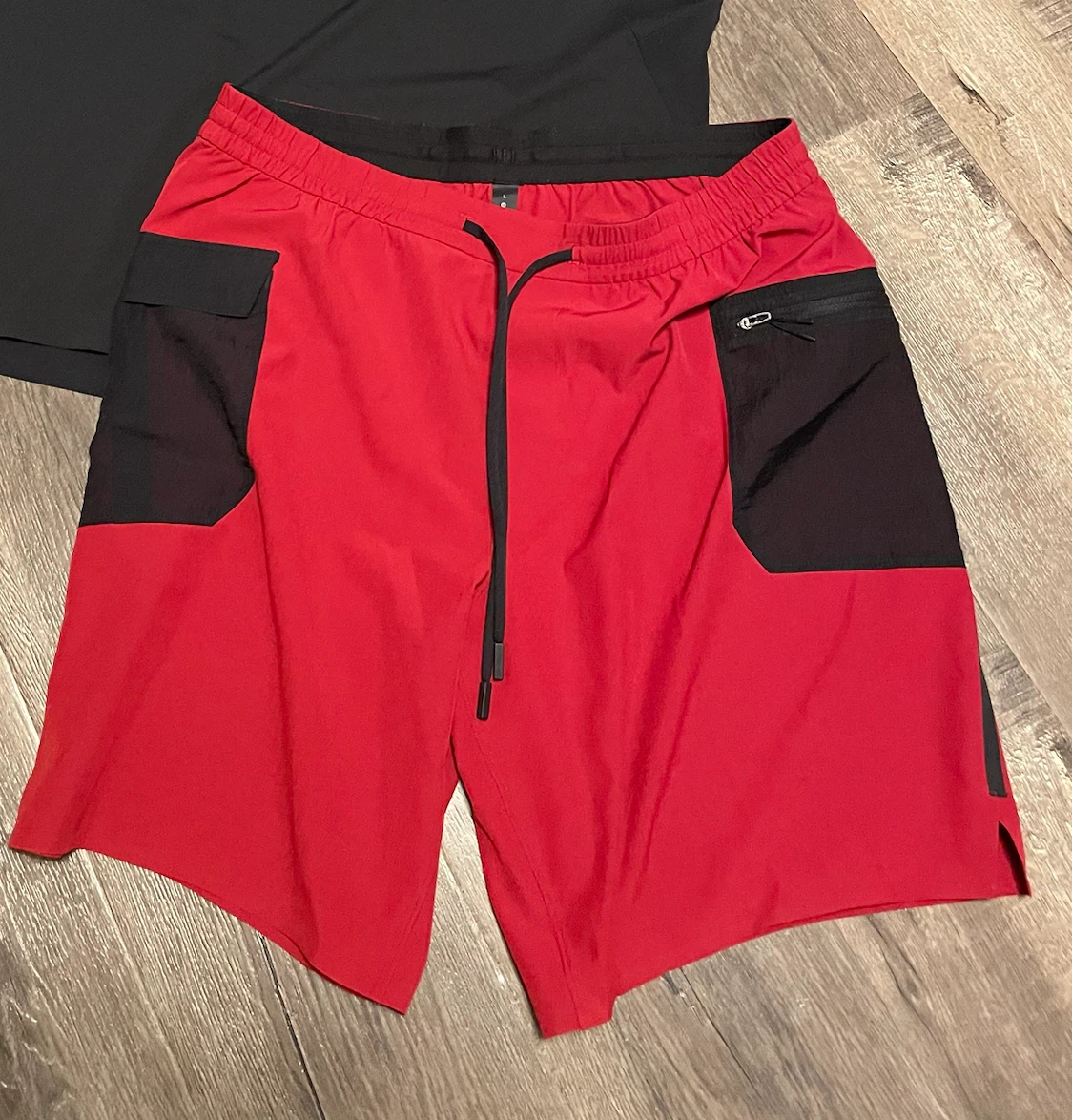 lululemon Men’s Shorts Large New - photo 5