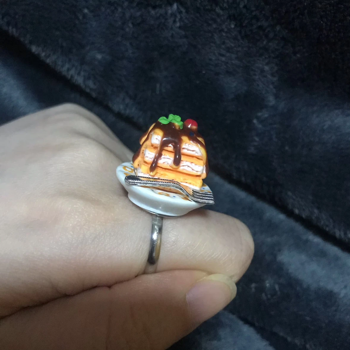Novelty Pancake Plate Ring - photo 3