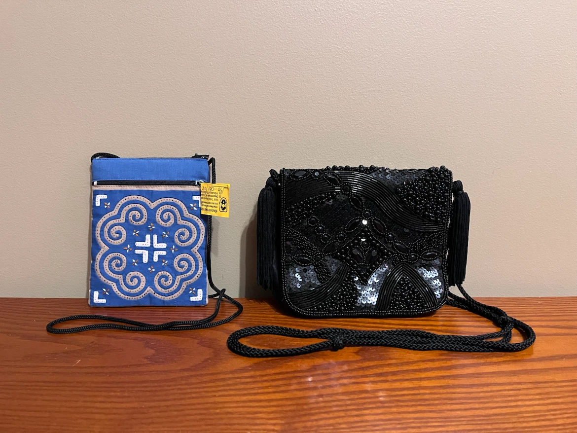 LADIES CROSSBODY PURSES