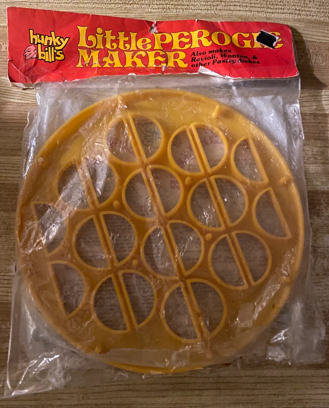PEROGIE MAKER