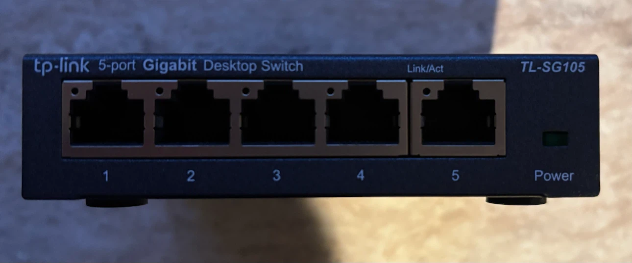 TP-Link TL-SG105 5-Port Gigabit Switch - photo 3