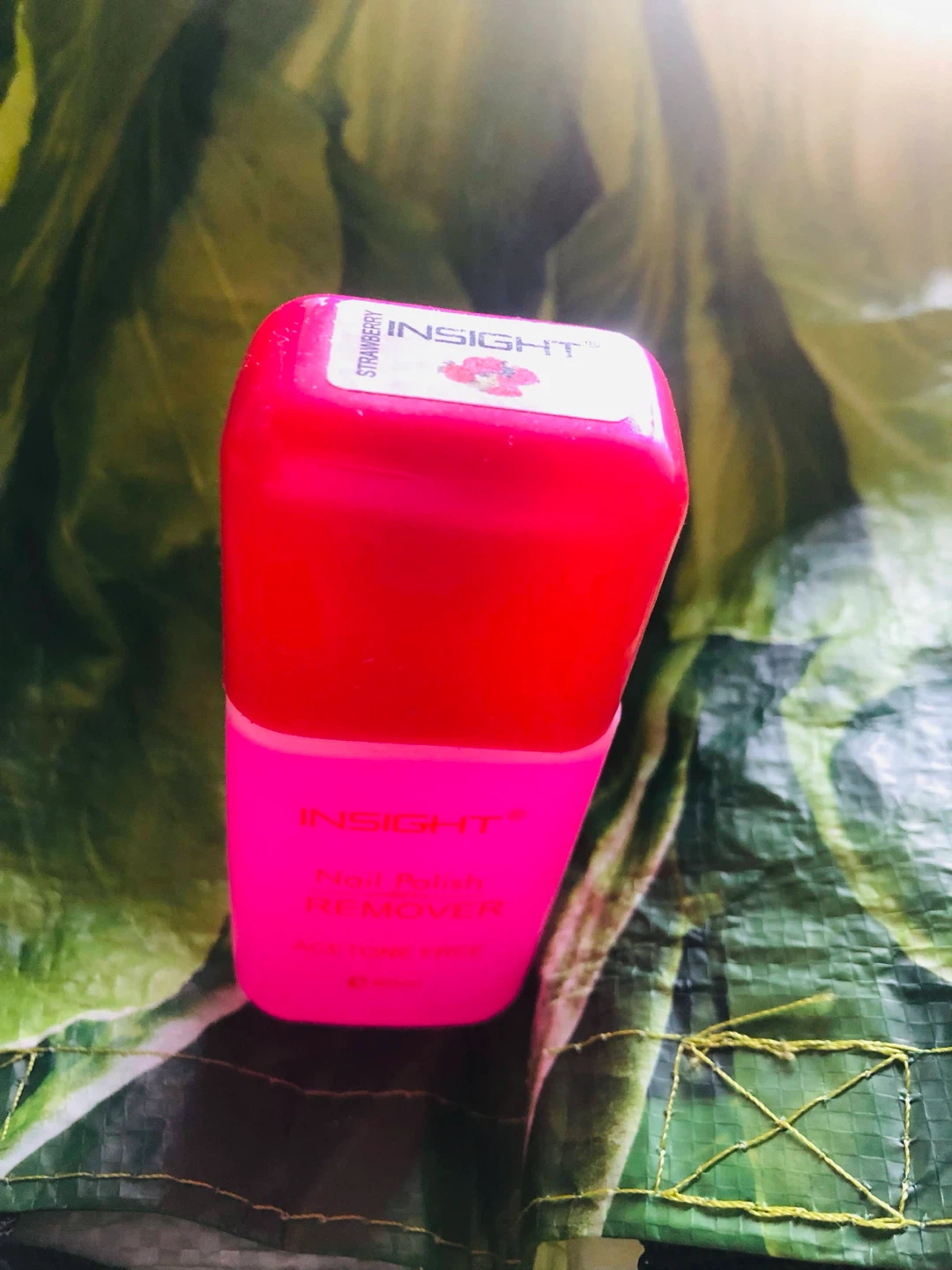 Insight Strawberry Nail Polish Remover 80ml - photo 2