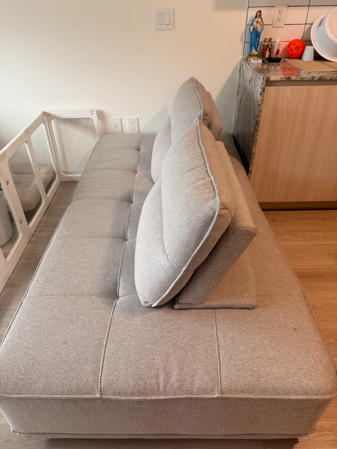 Chameleon sofa from Structube - photo 2
