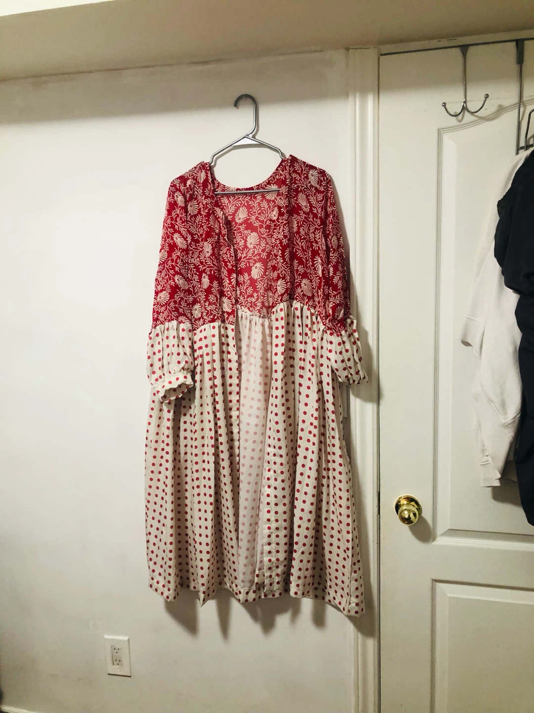 Red and White Patterned Kimono Robe - photo 2
