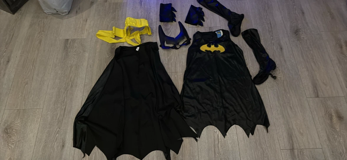 Batman Costume Set - photo 3
