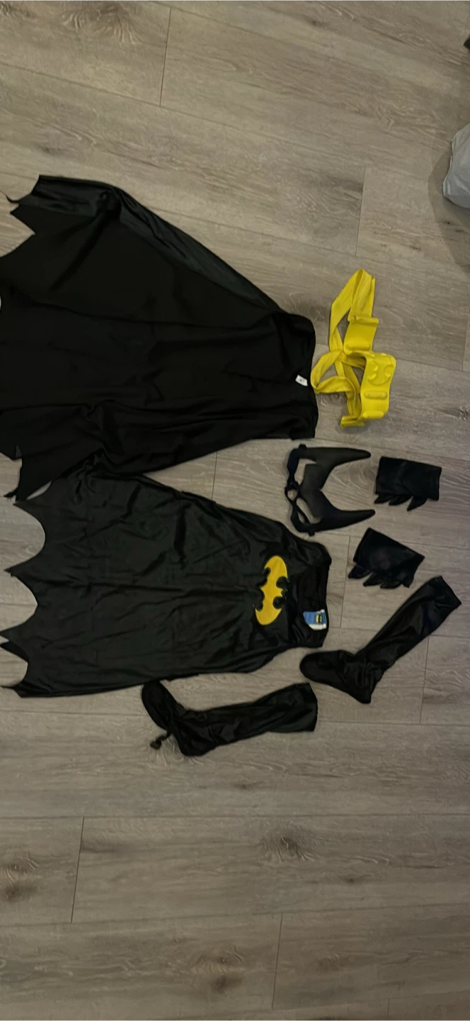 Batman Costume Set - photo 4