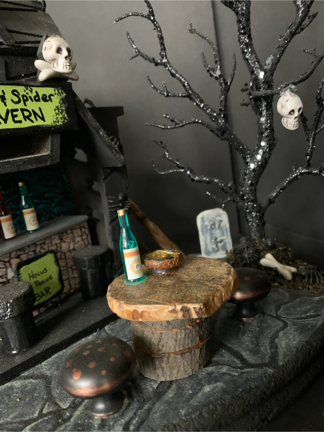 Skull & Spider Tavern Halloween Decor - photo 2