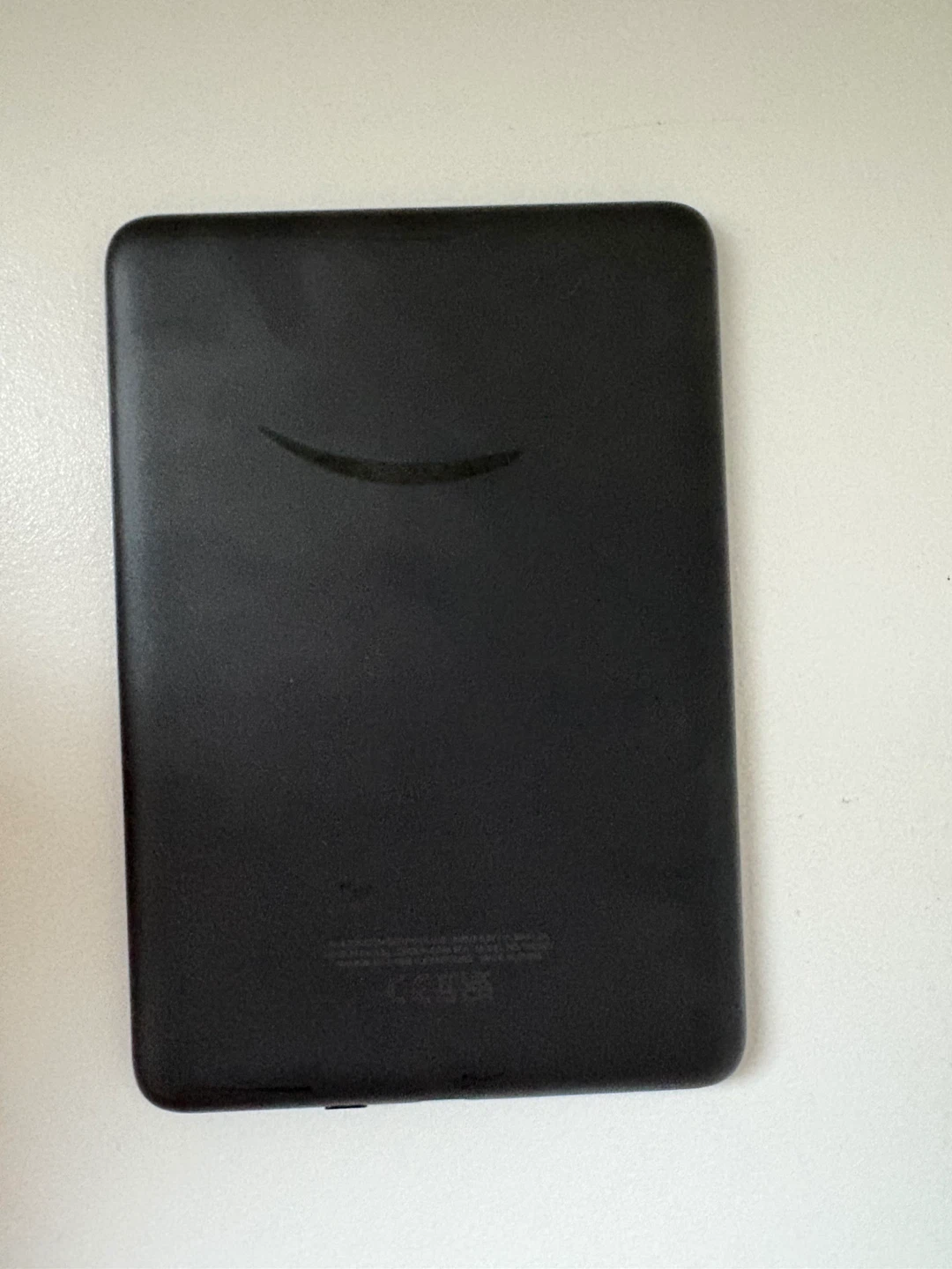 Amazon Kindle e-reader like new - photo 2