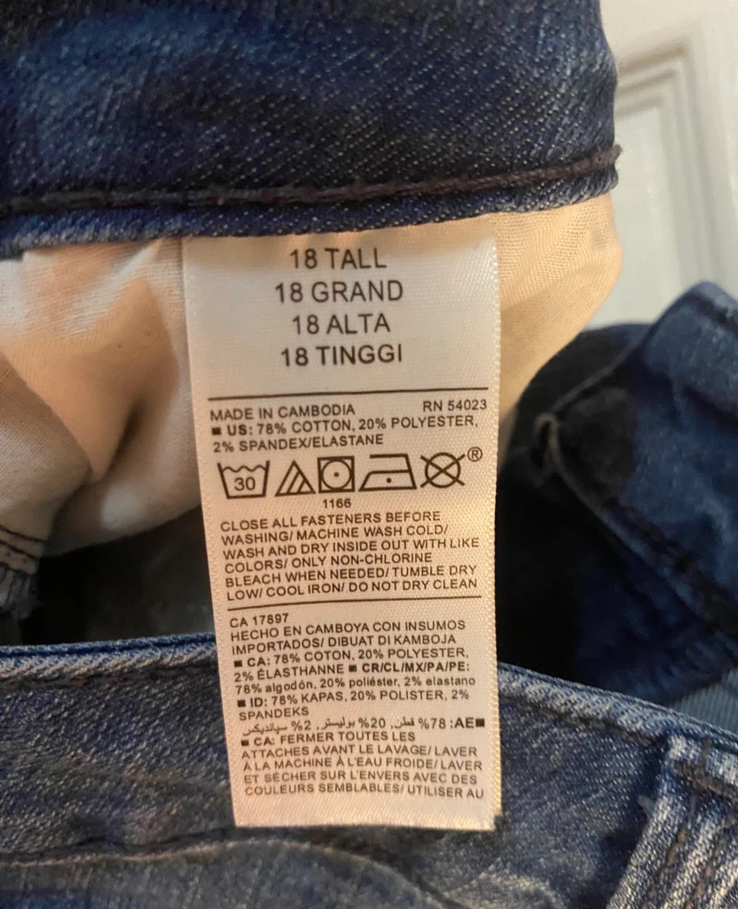 OLD NAVY SUPER SKINNY MID-RISE JEANS – SIZE 18 TALL - photo 3
