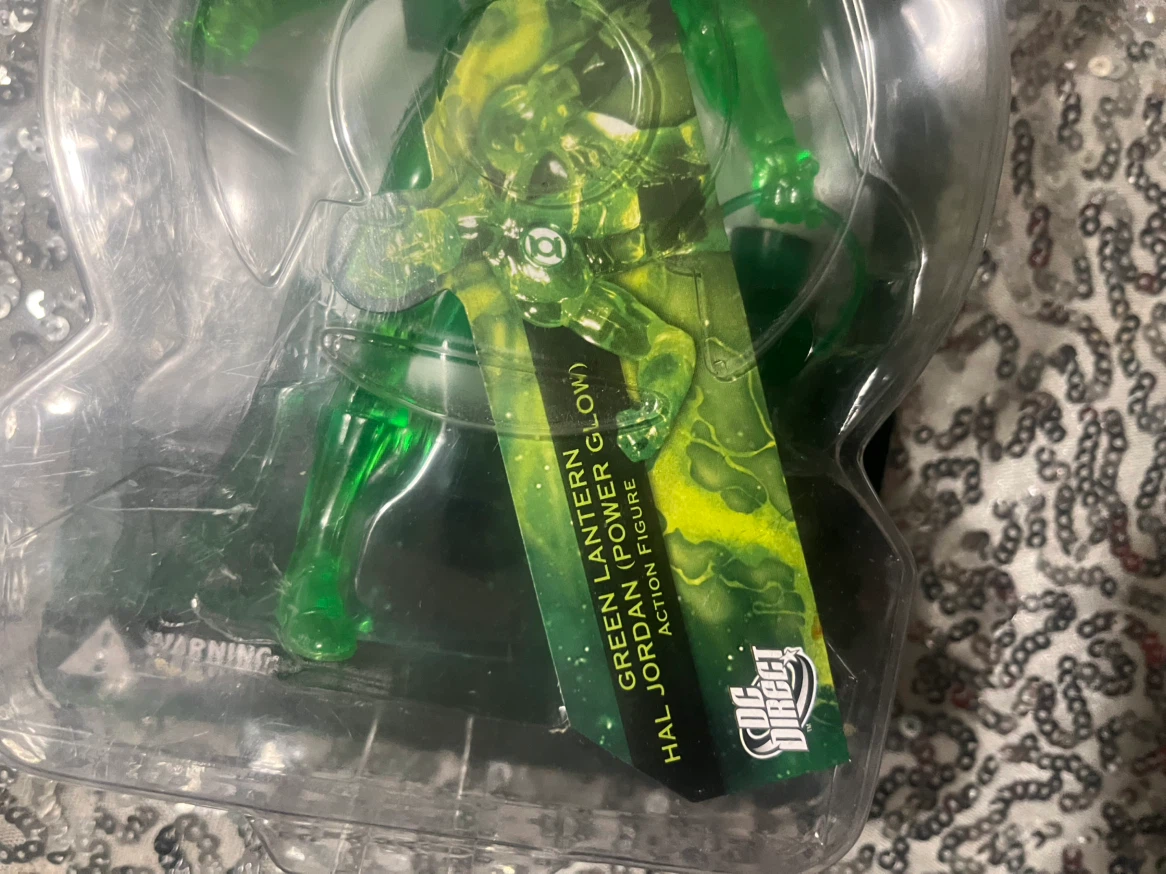 DC Direct Green Lantern Hal Jordan Power Glow Figure - photo 2