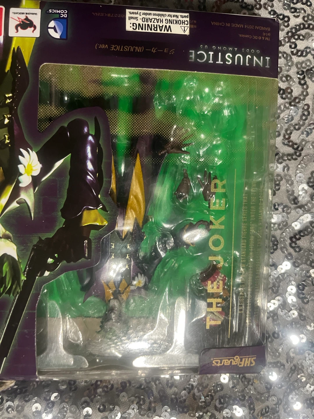 S.H.Figuarts Injustice The Joker Action Figure - photo 3