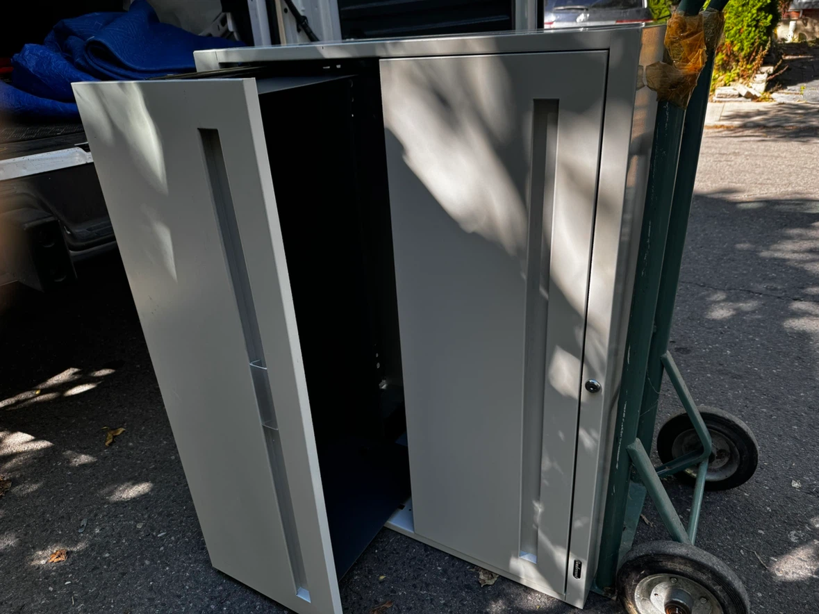 Heavy Duty Metal Filing Cabinets Big - photo 2