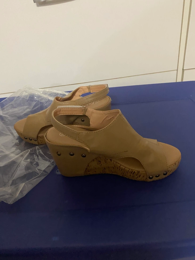 BEIGE CORK WEDGE PEEP TOE SANDALS – SIZE 40 NEW - photo 3