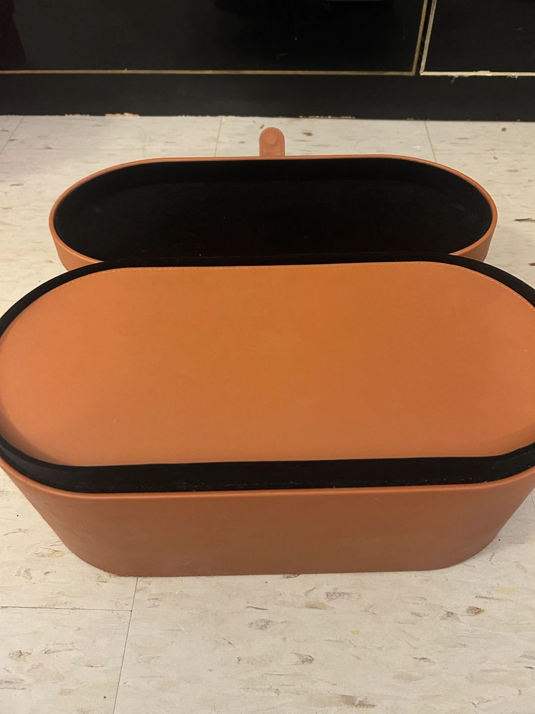 Dyson Airwrap Styler with Storage Case - photo 2