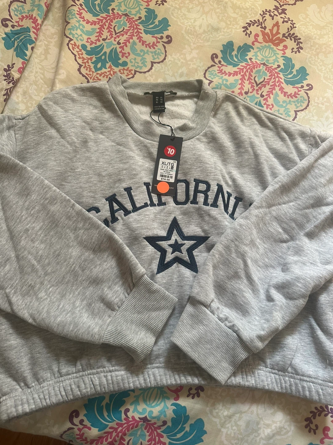 H&M California Graphic Sweatshirt