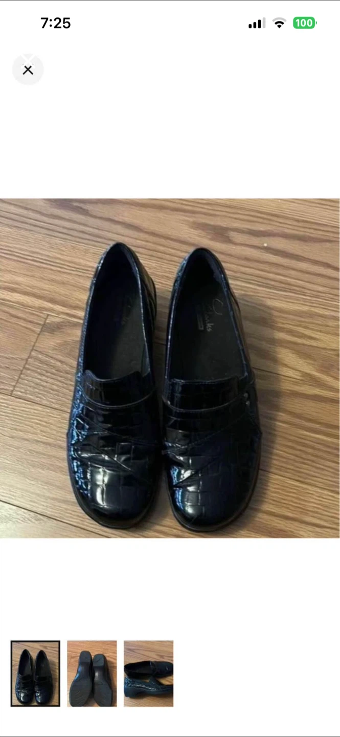 Clarks Black Crocodile Pattern Loafers