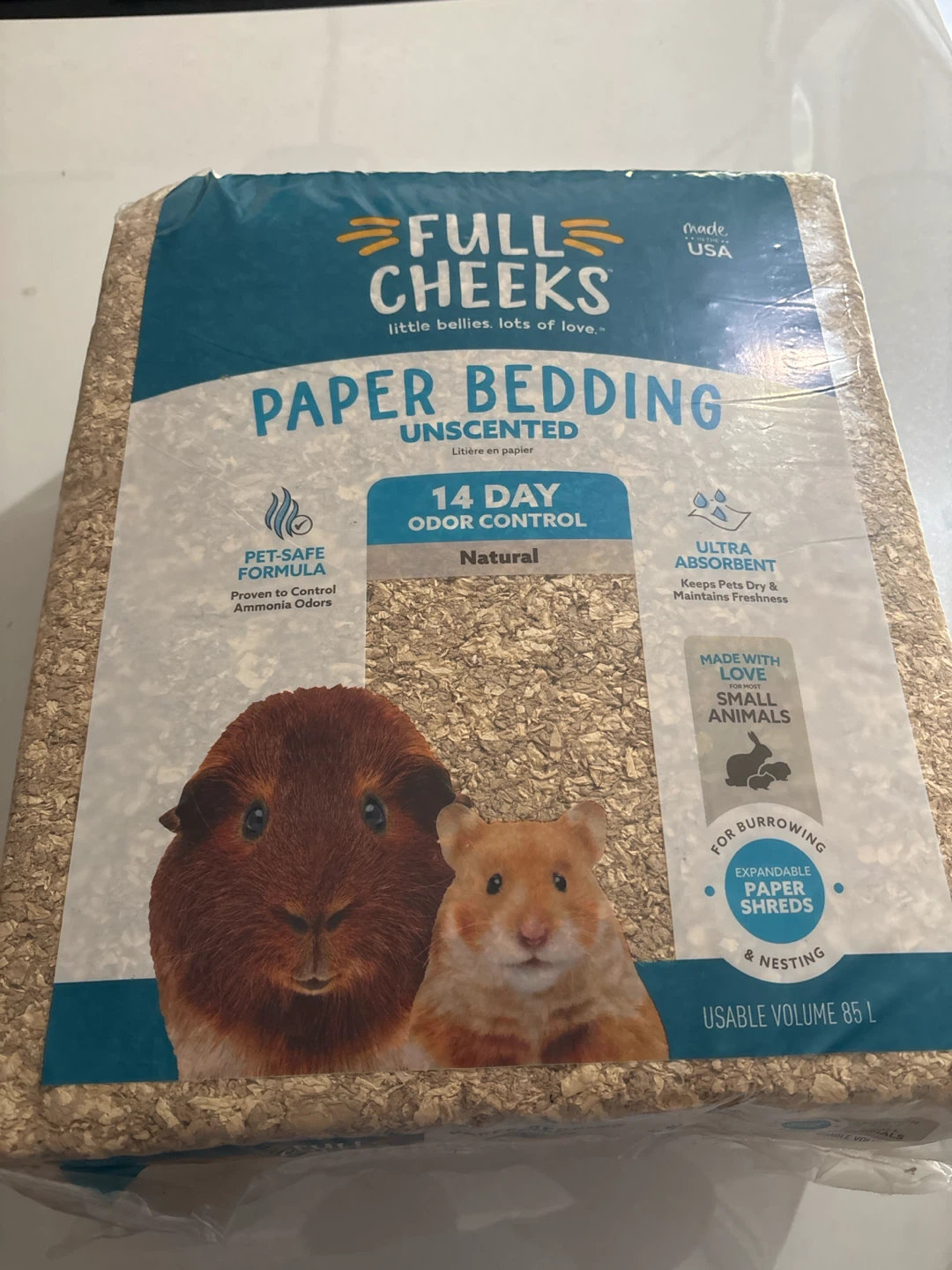 Full Cheeks Unscented Paper Bedding 85L