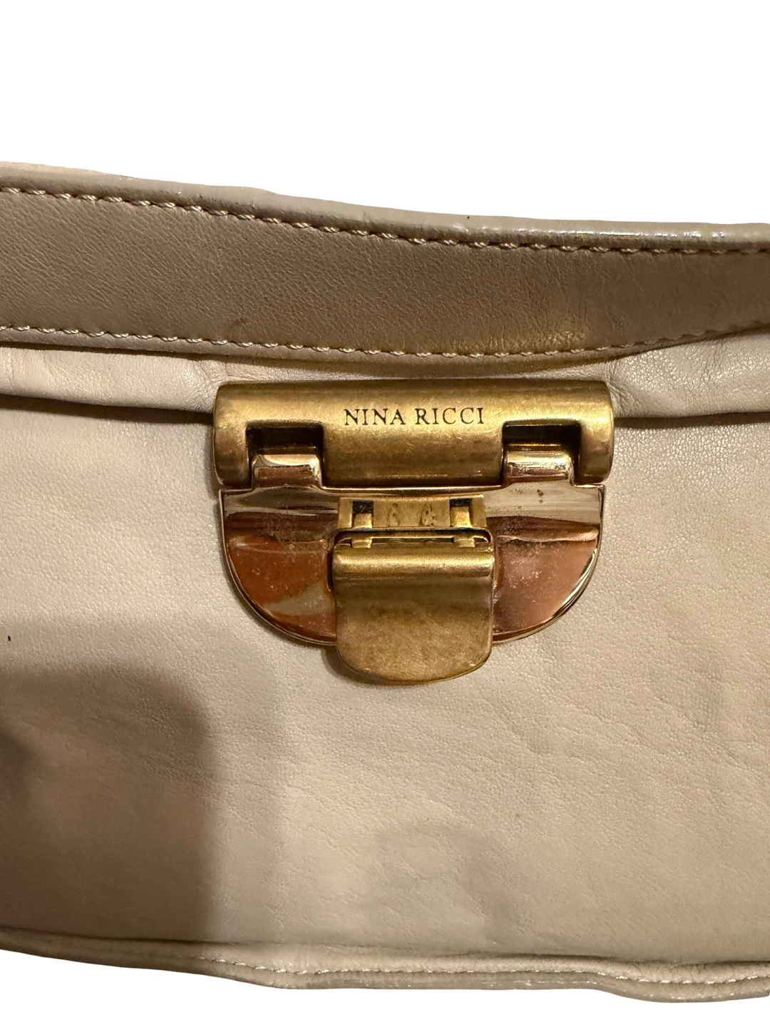 Nina Ricci beige leather handbag - photo 2