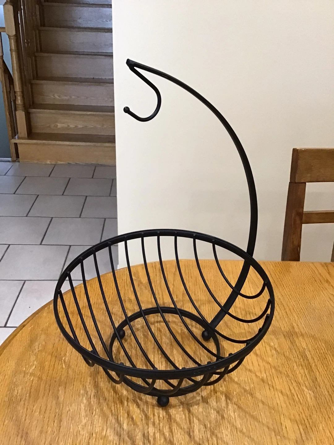 Black Metal Fruit Basket with Banana Hook - photo 2