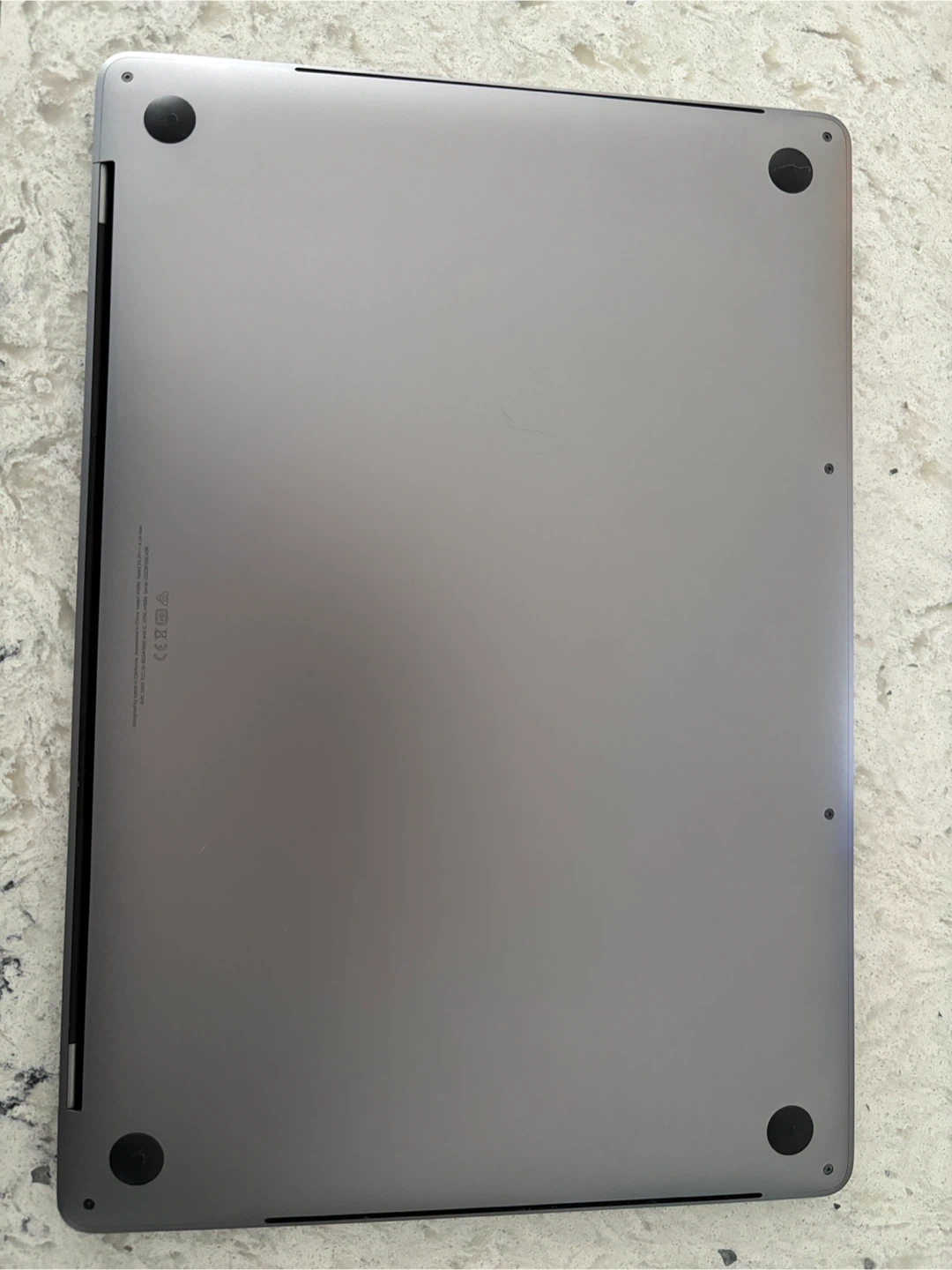 2019 MacBook Pro 15  inch - photo 2