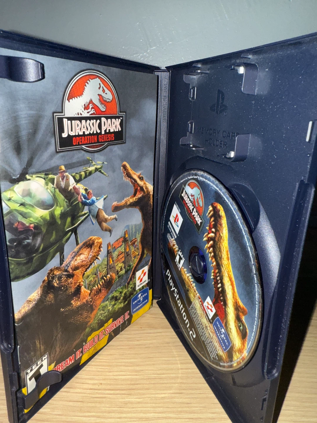 Jurassic Park: Operation Genesis for PS2 - photo 2