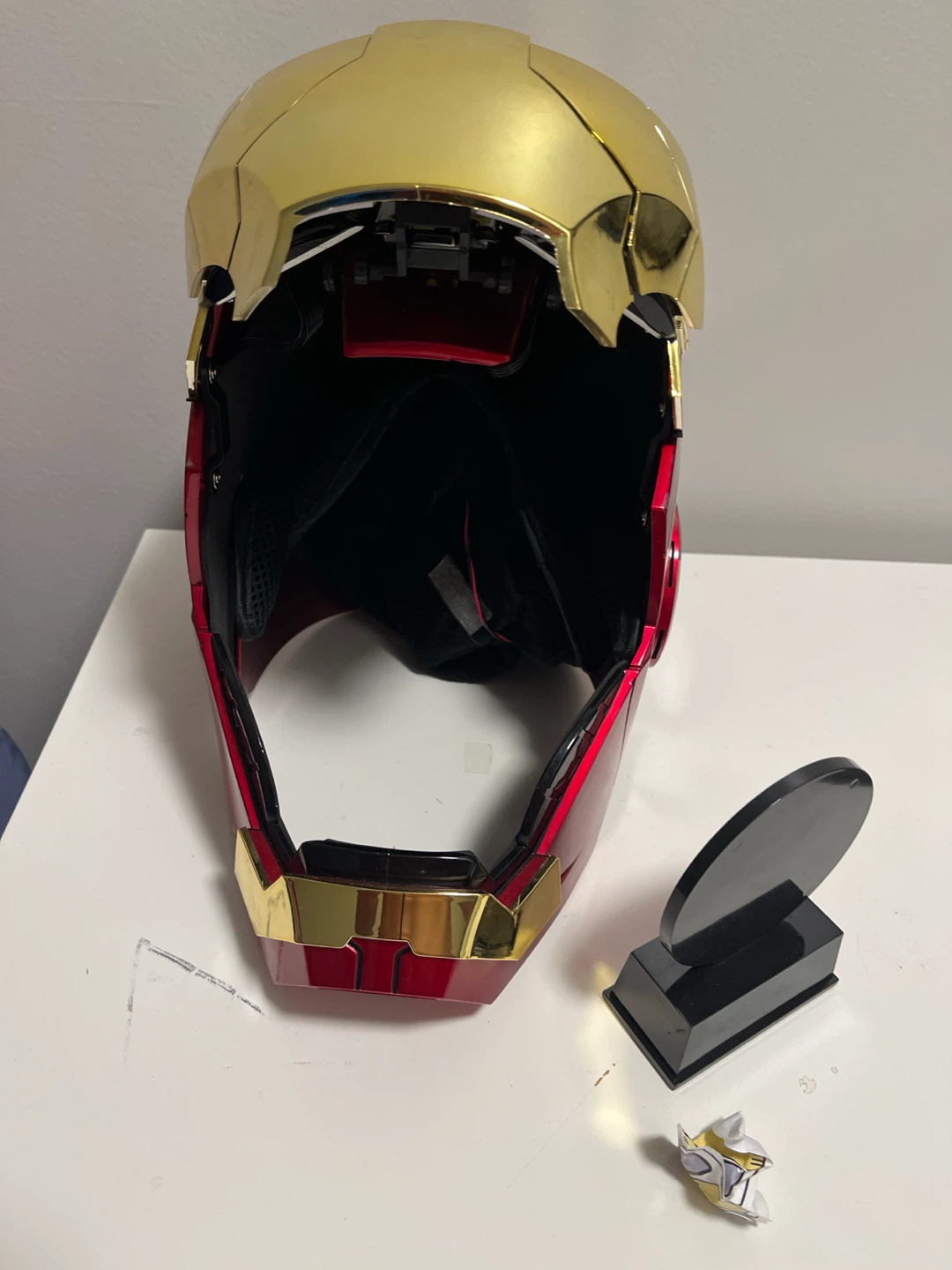 Iron Man Mark 7 Wearable Helmet - photo 3