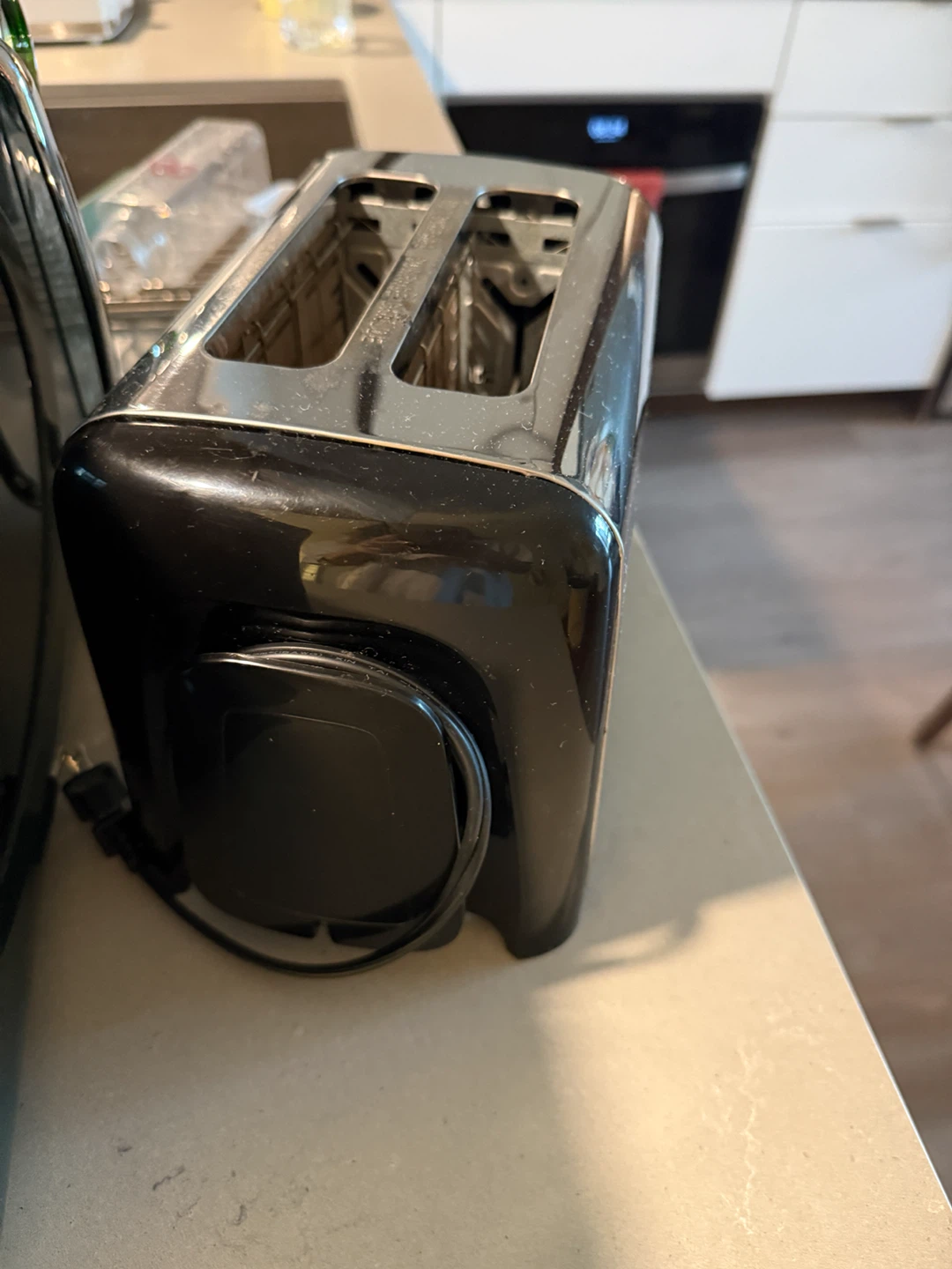 Hamilton Beach 2-Slice Toaster - photo 3
