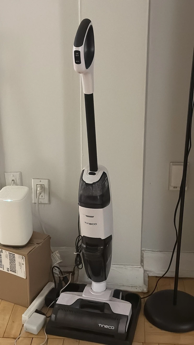 Tineco iFloor 2 Plus Cordless Wet/Dry Vacuum - photo 2