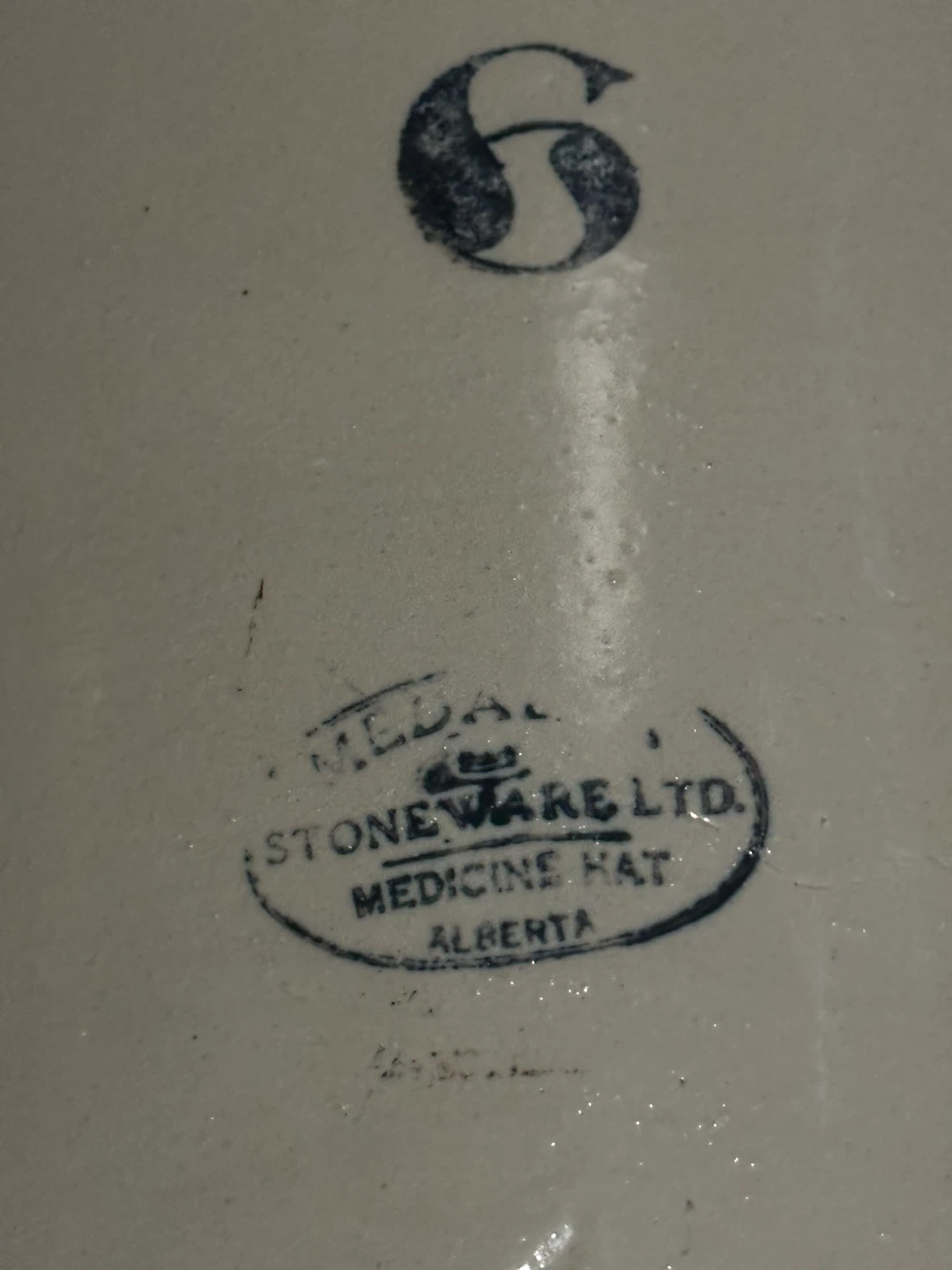 3 Medalta Stoneware Crock - photo 4