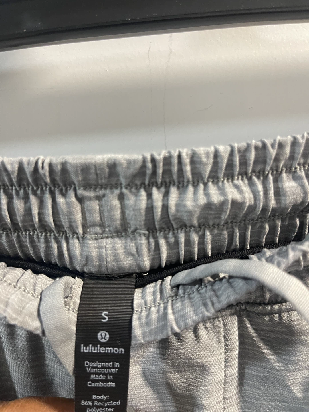 Lululemon Athletic Shorts Size S - photo 3