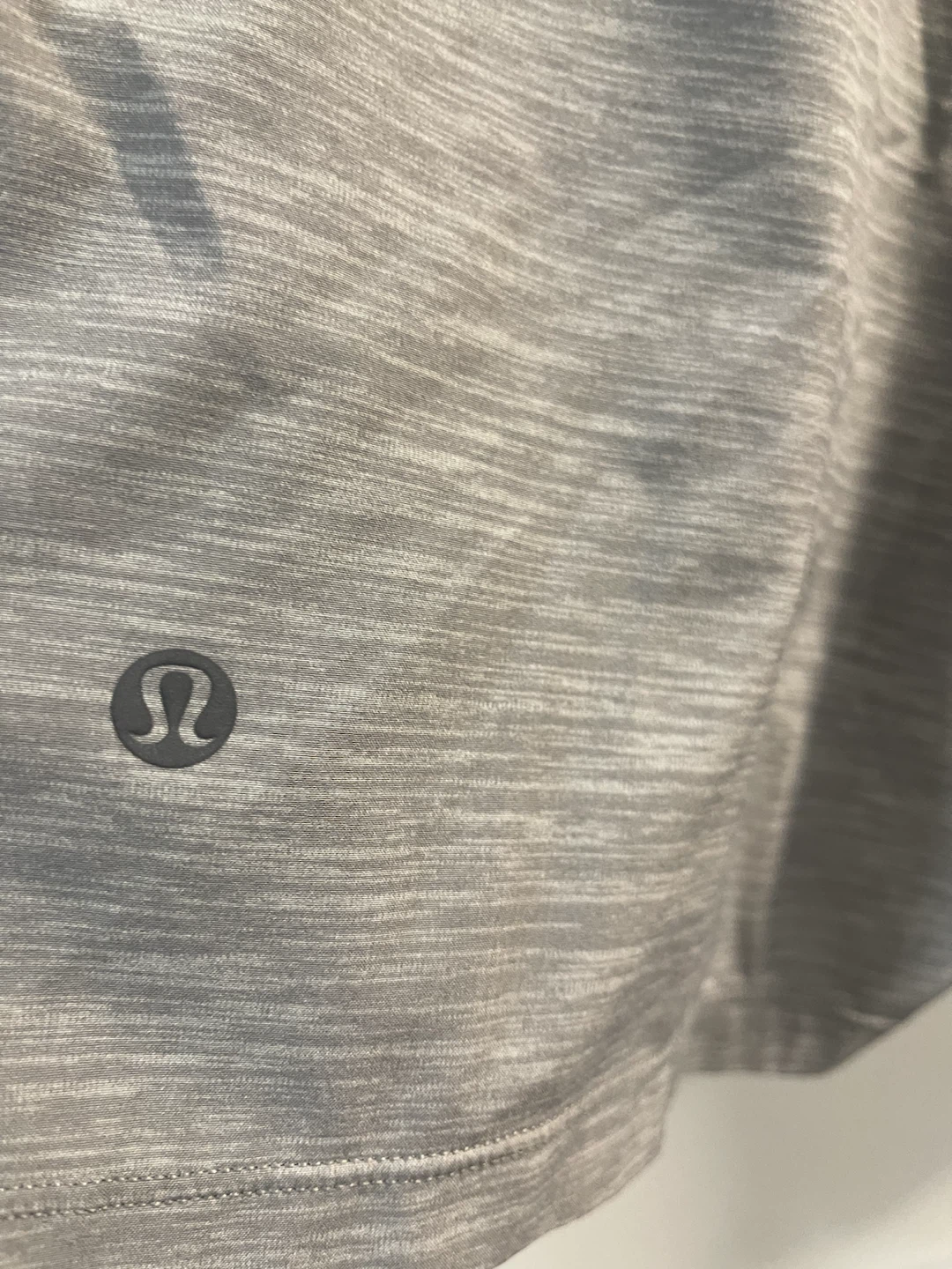 Lululemon Athletic Shorts Size S - photo 4