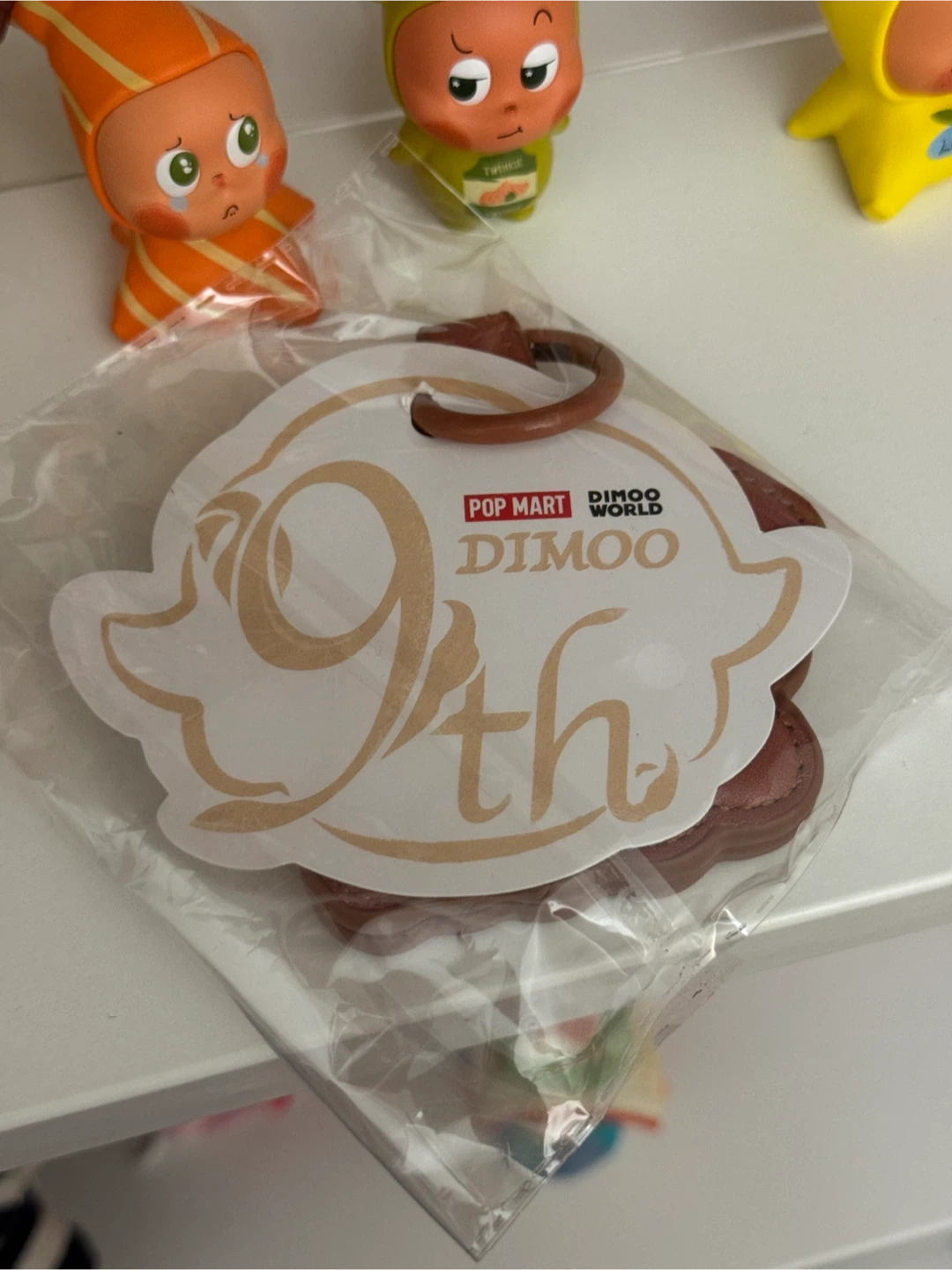 Dimoo magnetic bag charm - photo 2