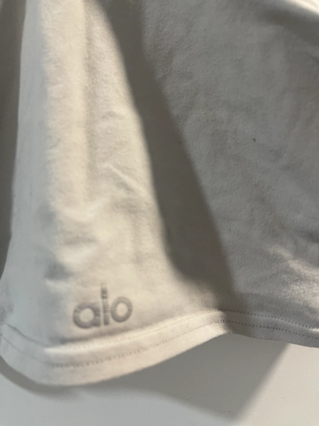 Alo Yoga Crop Tank Top Light Gray - photo 3