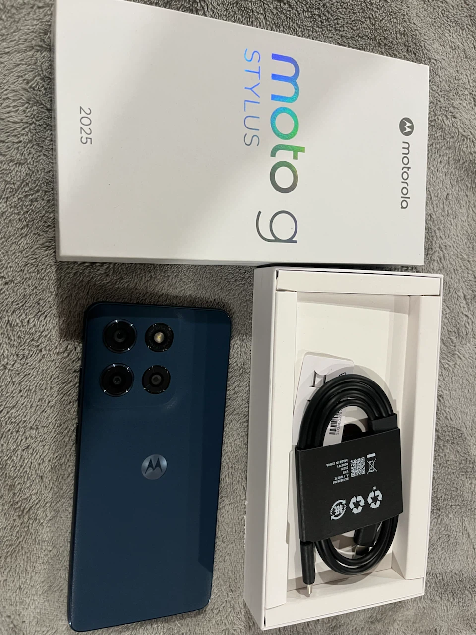 Motorola Moto G Stylus 2025 - photo 3