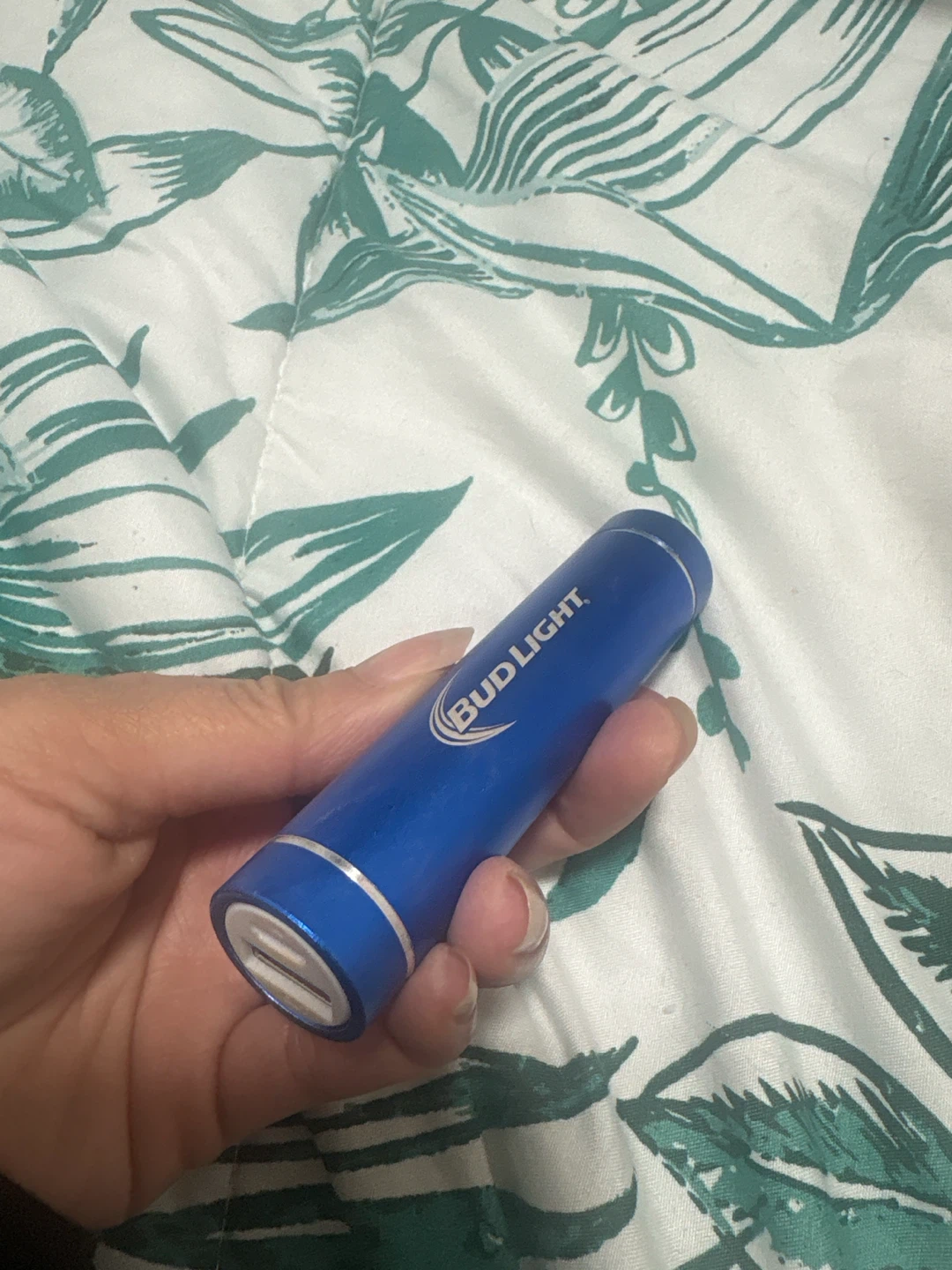 Bud Light Portable Power Bank - photo 2