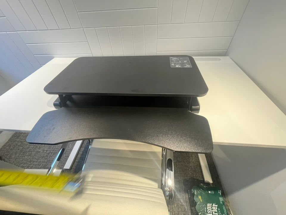 Standing desk - photo 2