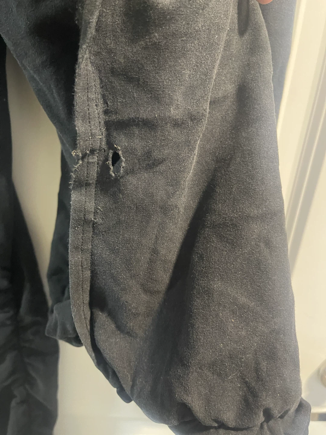 Alo Yoga Ruched Black Sweatpants - photo 4