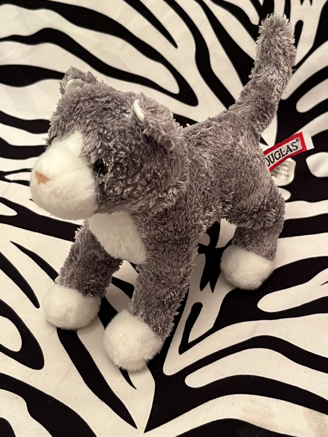 🩷 Douglas Scatter Gray Cat plush toy 🩷