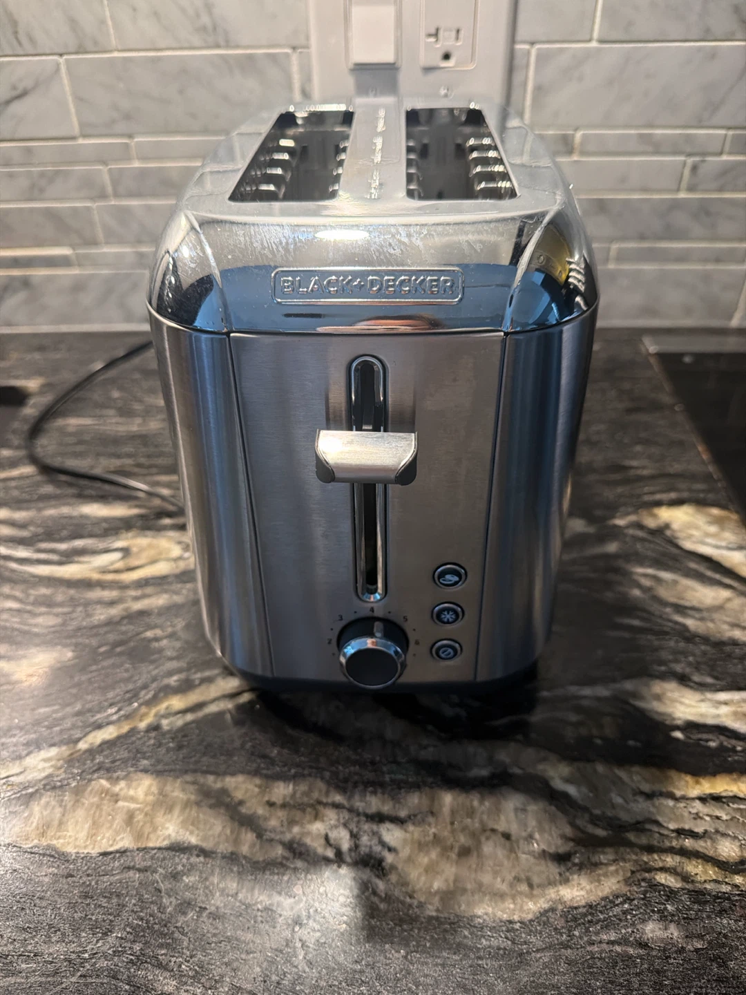 Black & Decker toaster like new