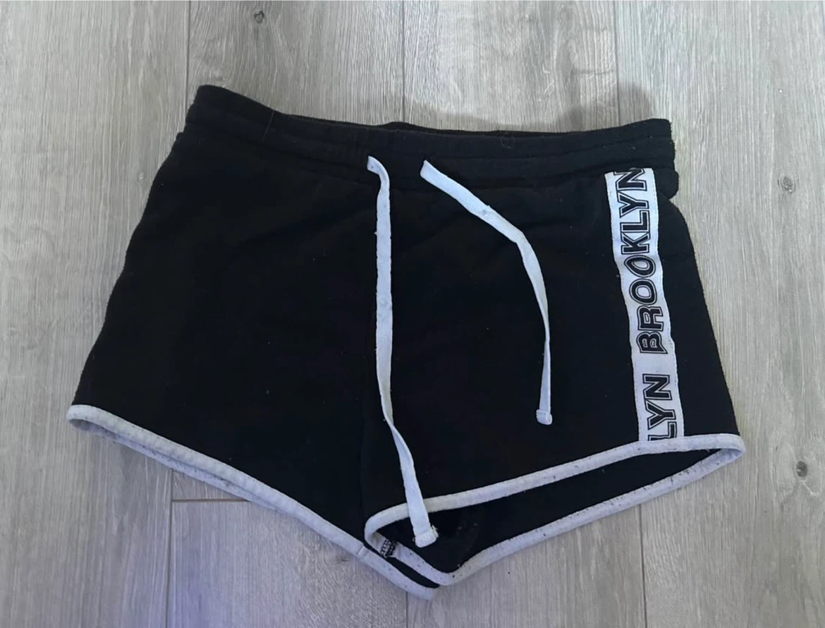 Shorts and 1 Skirt - photo 5